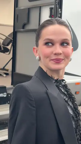 Cailee off to her premiere 🖤 makep @Loren Canby #style Nicky Yates #alienromulus 