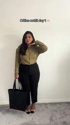 Office outfit day 1 🫶🏼 #midsize #midsizefashion #midsizequeens #office #officeoutfit #officeootd #size12 #officewear 