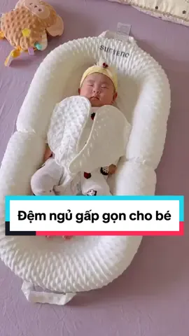 Chiếc đệm ngủ cực mêm mịn thoải mái và có thể gấp gọn cho các bé ne 🥰 #demnguchobe #demngugapgon #demnguchonggiatminh #foryou #xuhuong #muataitiktokshop #LearnOnTiklok #dodungtienich #dodungtrongnha #tienichgiadinh
