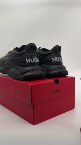 black n’ white | @HUGO  🔎 Κωδικοί Προϊόντων: 1. Μαύρα: 50523842 2. Λευκά: 50517096 ☎️ 2118005040 🌐 www.centraleshop.gr #CENTRALeshop #Kozani #HUGOYourWay #WomensFashion #MensFashion #Sneakers #sneakernews 