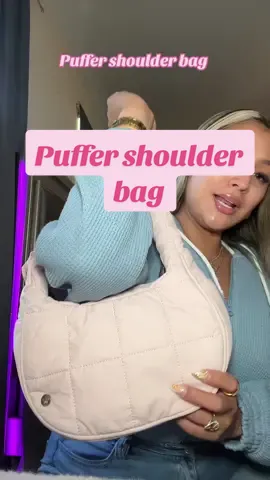 💗✨Say goodbye to clutter and hello to style with these puffer shoulder bags, available in chic pink and sleek black! Featuring a fully adjustable strap, a big back zipper, and multiple compartments inside—this bag is the perfect blend of fashion and function for your everyday adventures! #shoulderbag #pufferbag #everydaybag #pinkaesthetic #westbronco #TikTokshop #ttshop #tiktokshopping #tiktokmademebuyit #tiktokshopfind #tiktokshopfinds #ttshopping #tiktokshopfindgems #musthave #trendingproduct #tiktokshopbacktoschool 