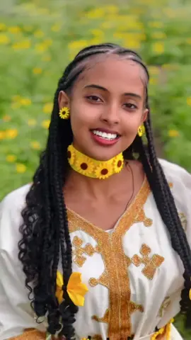 እንኳን አደረሳቹ አዲሱ አመት የ ሰላም፣ የ ፈቅር ፣ የ ጤና ያርግልን🌼🌟 @leniz 