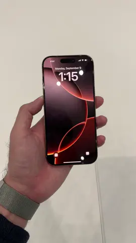 Getting up close with the new Desert Titanium iPhone 16 Pro! #hwzsg #applepark #glowtime #deserttitanium #iphone16pro