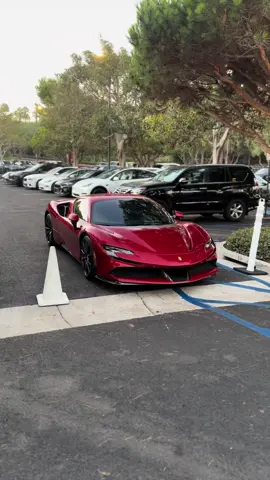 Cant get over sf90s #ferrari #sf90stradale #sf90 #supercar #hypercar #carbon #carbonwheels #blowthisup #fypシ゚viral #carsoftiktok #twinturbo #socal #viral 