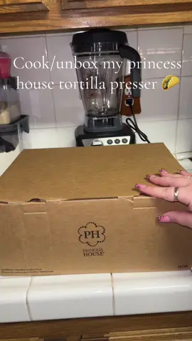 Cooking woth my mom 💞 #foryoupage❤️❤️ #fypシ゚viral #princesshouse #Ph #cookwithme #tacos #tacosdechoriso 