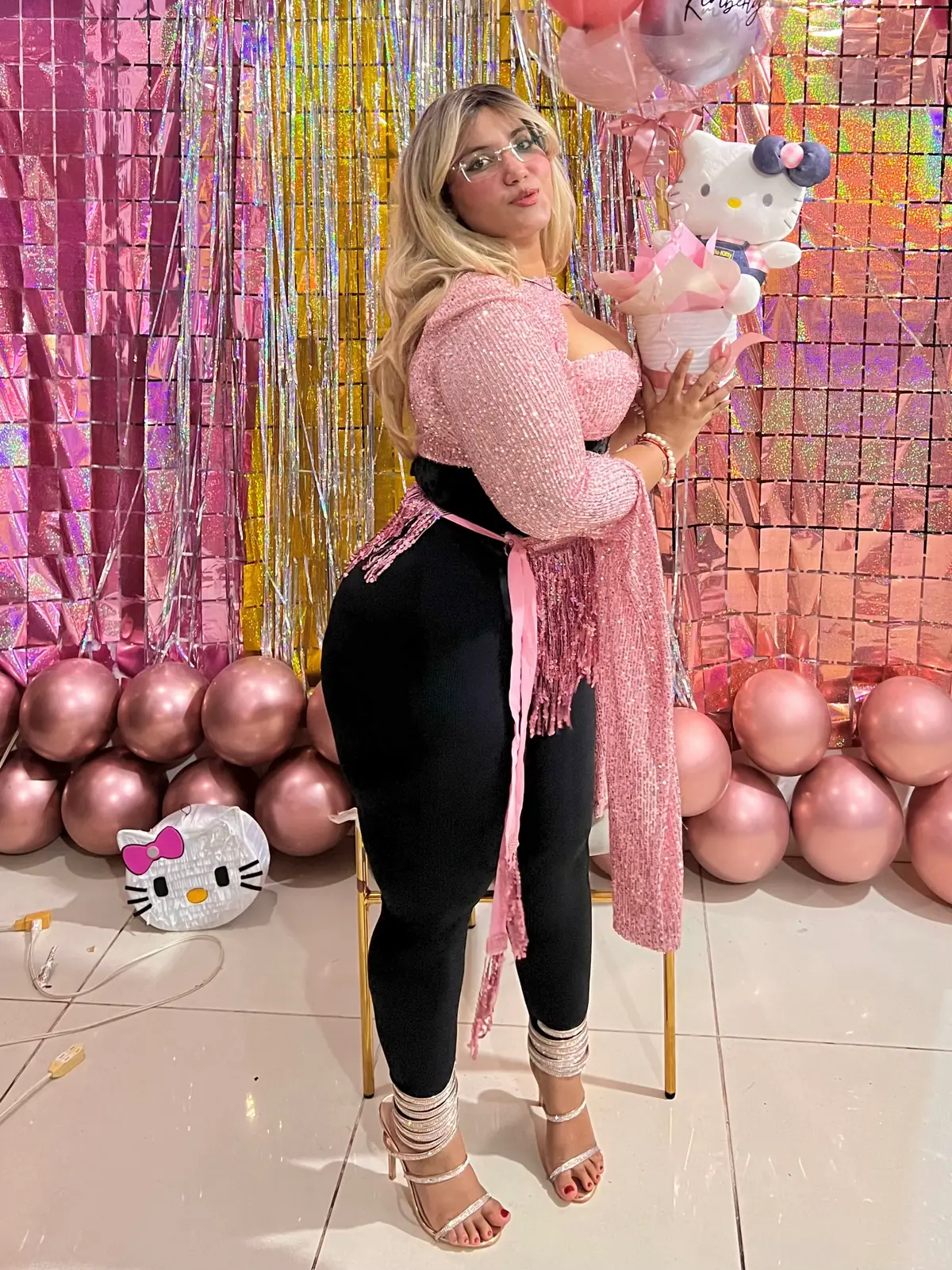 La vida es una lenteja o la tomas o la dejas 🤷🏻‍♀️ #blacksabbath #latina #ratablanca #curvy #curvygirl #gyat #curvytashion #rockenespañol #rockentuidioma #rocklatino #rolas #rolaschidas #gustosmusicales #foryou #parati #foryoupage #cancionestendencia #metalgirl #metal #metalhead #metalcore 