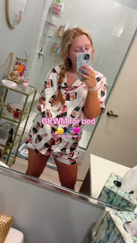 my fav part of the day 🥰🥰🥰 #grwmforbed #nighttime #routine #skincare #skincareroutine #nighttimeroutine #getreadtwithme #bedtime #newpjs #silkpjs 