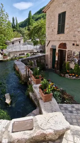 🌟 Rasiglia is a magical, picturesque village in the heart of Umbria, often referred to as the 