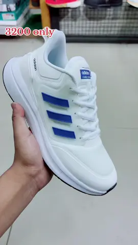 Size 39/40/41/42/43 offer rate 3250 Dmax collection Balaju machhapokhari 9813269252