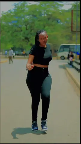 mention that name you'd give me if you were told to give me a nickname 😌🫴 #ronafrofamily📺 #ronafroroyals #ronafroacademy #kolobichallenge  #fyppppppppppppppppppppppp #iposiku #dance #dancing #foryoupage #lynnette🇰🇪 #fypシ #fypage #fypviral 