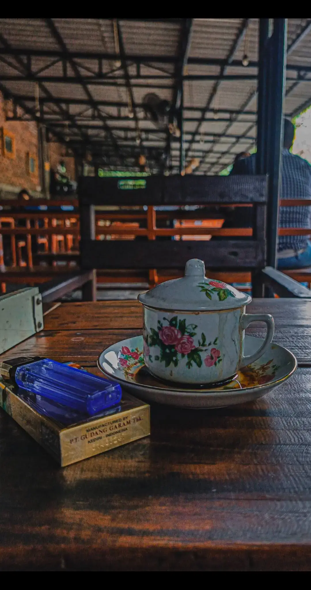 ojo lali adat e cyakk☕ #ngopi #ngopibosss☕☕☕ #dangdut #dangdutkoplo #gerrymahesa #pallapa #story #storytime #storywa #storykopiaesthetic #jawapride #fyppppppppppppppppppppppp #seni_perkopian 