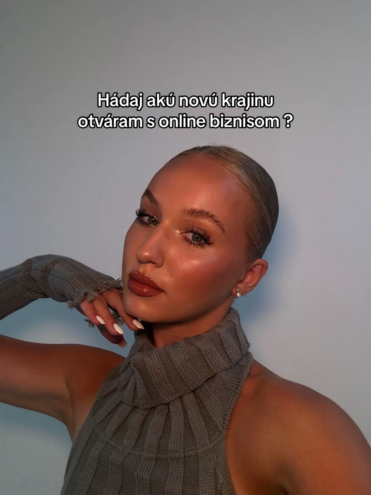 Mám tu nejakých ukrajincov, ktorí sú pripravení začať zarábať NENORMÁLNE 💰💰  KOMENTUJ “CHCEM” ak si z ukajiny a chceš viac info🔥 CELÚ EDUKÁCIU a SIGNÁLY máme pripravené a preložené do vášho jazyka 🔥🔥  #fyp #viral #ukraine #ukraine🇺🇦 #trading #marketing #podnikanie #business #networkmarketing #onlinebusiness 