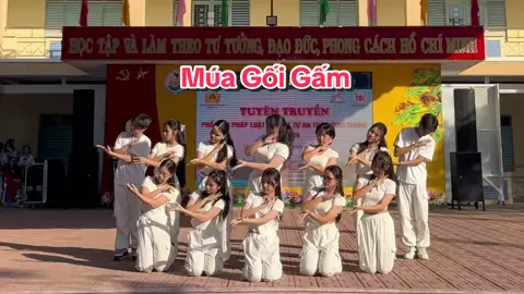 Múa Gối Gấm ✨Perform: UNIQ✨ #UNIQdt #gốigấm #mua [Xem full tại fanpage hoặc ytb]