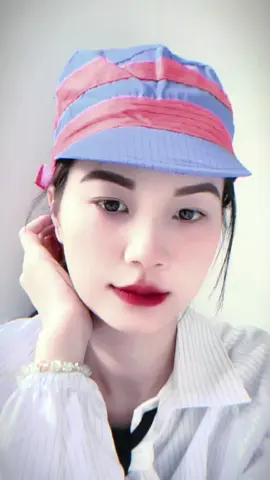 Tuổi 23 .Chúc bản thân nhiều sức khỏe và thật nhiều niềm vui. 岁23。祝自己健康，快乐。生日快乐 🎉🎂#heppybirthday #luxshareictvântrung 