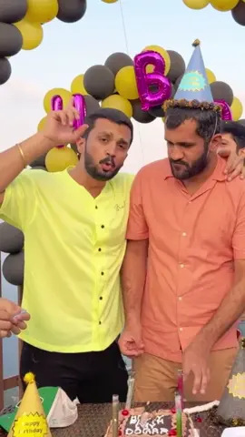 #Rajab #RajabButt #RajabsFamily #DailyVlogs #FamilyVlogs #Pakistan #DontUnderReviewMyVideo 