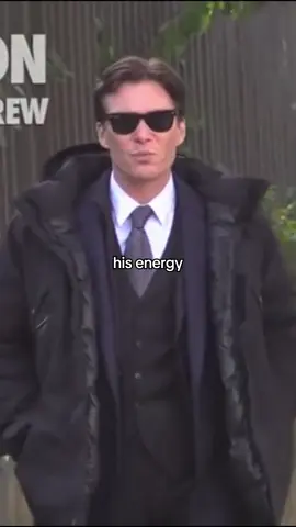 He was giving thomas shelby here 😭💕 #cillianmurphy #cillianmurphyedit #movie #actor #foryou #fyp #paris #peakyblinders  🎥 cillian murphy on the set of anna in 2017 in paris