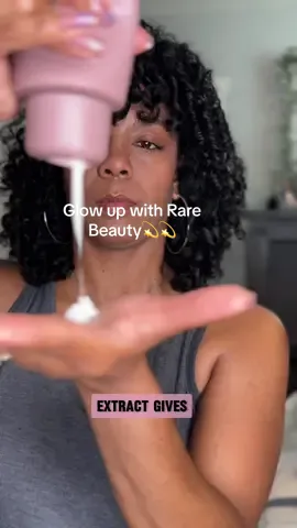 Just tried Rare Beauty Body Lotion so hydrating and brightening! 💦 The key notes of lemon, jasmine, and vetiver makes my skin glow, plus it smells so GOOD!!.  ✨  #RareBeauty #Skincare #GlowUp #ugcexample #ugcskincare #rarebeauty #ugccreator #ugccommunity #ugccreators #ugc #fyp #foryou #rarebeautybodylotion @Rare Beauty 