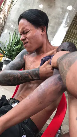 Tui đang đi cái khung cho ný nè kkk😂 #tatooghethuat #nhatcofullchan #nhatcotattoo #xhtiktok #hoihanchua 