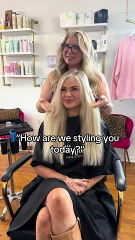 Full disclosure: I actually love a good utah curl 😅 #secretlivesofmormonwives #momtok #utahcurls #mormon #hairtok #fyp 