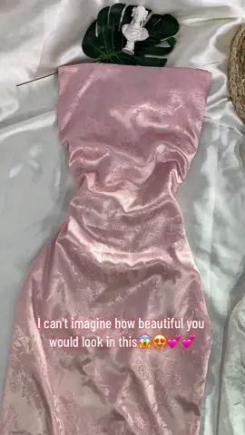 So beautiful that I want to cry😭😭i love ！i love it！！！ #dress#longdress#pikdress#whitedress#prom#prommdress#foryou#partygirl#birthdaygirl#dateideas#tiktokmademebuylt#trending#coolgirl #stargirl#autumnfashion #tiktokshopbacktoschool#spotlightfinds #spotlightfashion #OOTD #outfit#outfittoday#fallfreshness#fallfashion #autumnfashion 