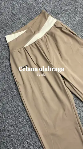 Bahannya lembut banget sii iniii 😍🫵🏻🫶🏻 #joggerpants #wizistore #celanaolahraga #joggerolahraga #wizi #fypシ 