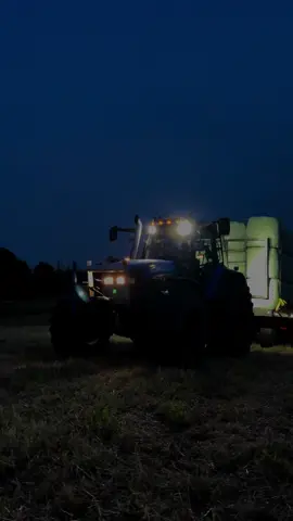 🥳 Tm 155 sound! 😍💙🤩🤘🏻 #newhollandtm155 #newholland #oogst2024🌾😎 #openpijp #brulbeer #😍 #rvsuitlaat #voordroog #iforwilliams #dikketrekker #zwaailampenaanengaan🚨  #poah #loonwerkers #loonwerkismooiwerk #dasmienmerk #farmerslivesmatter #farmlife  #zonderboerengeeneten🚛🚜 #zonderboergeenvoervoorjou #zonderboergeenvoer🍐🚜🥔🌽🥛 #zonderboerligthongeropdeloer #zonderboerenzitjenaareenleegbordteloeren #stopdewaanzin #farmtok #geefboerentoekomst #mooiwark #zonderstrontkomterniksuitdegrond #zonderstrontgeeneteninjemond #steundeboeren #nofarmersnofood #trotsopdeboer #🚜 #mienmark #boerenlevenismachtigmooi #boerenleven #farmlifeisthebestlife #boerenaandemacht #📸 #zonderboerengeeneten🚛🚜 #boerentrots #gasopdiekrukas #mooiwark #farmerslivesmatter #steundeboeren🍻🐄🚜 #agriculturetiktok #boerenonderelkaar #beastmode #dondersmooi🚜🚨🚨😍💪#gaatniethardmaarwelmooi #mijnsportistransport #luchthoorn #knipieknipie🚨 #vollevrachten #🧑🏼‍🌾🌾🌱#dikketrekkers #dezeweekinpoah#hophopgasderop🚜💨💨 #nofarmersnofoodnofuture #CapCut 