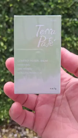 บาล์สมุนไพรสกัด#ผ่อนคลาย #หอม #สดชื่น #พกสะดวกไปได้ทุกที่ #พิกัดสินค้าในตะกร้าเหลืองเลยจ้า 