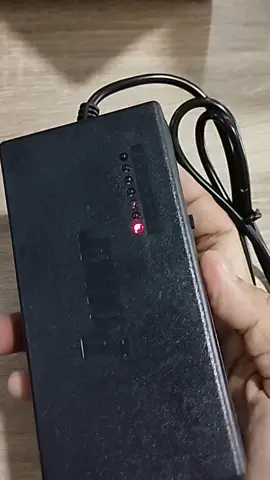 1 adaptor bisa di pakai untuk berbagai perangkat cek ukuran colokannya di sini..  langsung cek keranjang kuning atau komen ukuran colokan uang kamu butuhkan. #charger #adaptor #laptop #universal 