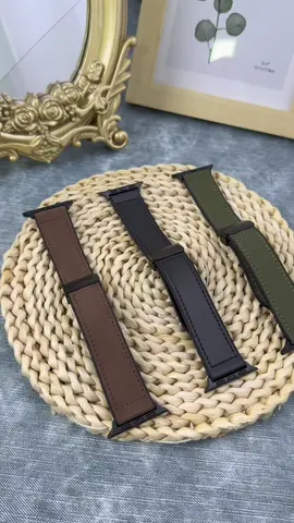 Great product,love that I can change my watch band,love it#foryou #fyp #leather #brown #black #green#menband #men #boy #foryoupage #newband #smartwatch #watches #greatband #magnetic #magneticband #tiktoknews #tiktokshop #maledy 