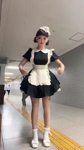 美味しくなる魔法要りますか🧙😝🤖 #ダンス #ロボットダンス #ダンスロボットダンス #踊ってみた #dance #robot #robotdance #ダンスチャレンジ #美味しくなる魔法 #douyin #barbie #doll 
