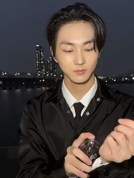 YANG JUNGWON OMG. #jungwon #enhypen #yangjungwon #prada #event #fyp 