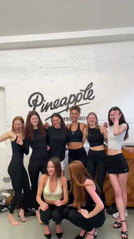 Come with us to our new faces walking workshop at Pineapple Dance Studios! #establishedmodels #fyp #model #establishedhere @Pineapple Dance #StartWithMake 