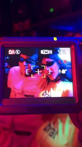 Dicen que el brat summer se esta terminando, pero yo creo que en este hemisferio recien está empezando 😎 #bratsummer #brat #bratoutfit #bratsummeroutfitinspo #remerasoversize #diseñoindumentaria #argentina #diseñodemoda 