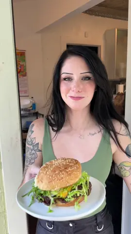 Smash Burger or Steakhouse Burger?