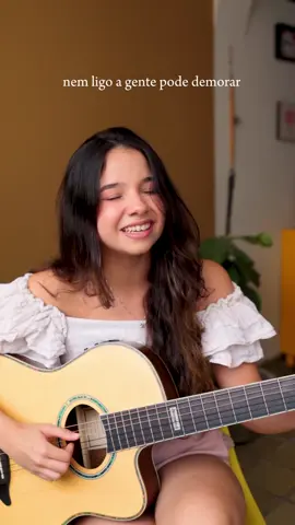 Pra guardar na memória o tom,  do meu veludo cor marrom  (Veludo Marrom - @linikeroficial ) // Mais alguém viciado nesse álbum assim como eu? O dia todo rolando por aqui! 💛  #liniker #veludomarrom #cover  