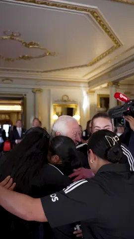 Kicking our feet King Charles 🥹✨ #kingtok #theroyalfamily #buckinghampalace #blackferns #newzealandrugby  