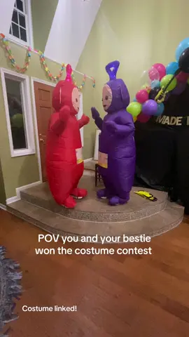 the ppl loved it! we had a simple costume on under so we could take this off but still be dressed up! #halloweencostume #halloweenlook 