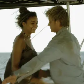30 days til they’re back on our screens. #jiara #jiaraedit #jjmaybank #kiaracarrera #outerbanks #obx #obxedit #outerbanksedit #obx4 #rudypankow #madisonbailey #fyp #fypシ゚viral 