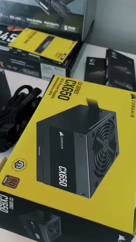 Unboxing de Fuente Corsair de 650w Certificada 80+ Bronze Pedila a Whatsapp!  #corsair #viraltiktok #fyp #gaming #hardware #fuente 