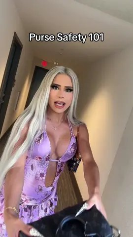 @Eden The Doll got me my first purse 🖤