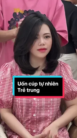 Kiểu tóc lỡ uốn cúp tự nhiên trẻ trung mà chị em đang tìm kiếm đây ạ #salonhoangwy55phanhuyich #uốntócđẹpthànhphốhồchíminh #Uốn_bồng_bềnh #Chuyênuốntócđẹp #duỗihơinước 