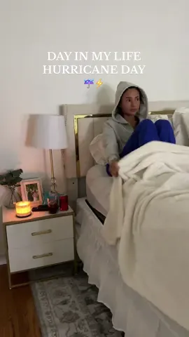 rainy day in vlog💤🌧️ #ditl #Vlog #dayinmylife #louisiana #hurricaneseason #storm #weather #louisianaweather #productive #clean #mydayin60seconds #myday #dayinmylifevlog #dayinmylife 