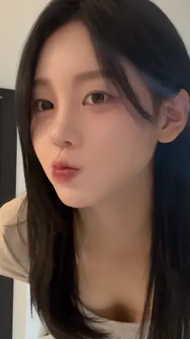 대체 왜 치즈볼 먹는 걸 올려 달라고 하는거죠..? #오연하 #치즈볼 #먹방 #추천 