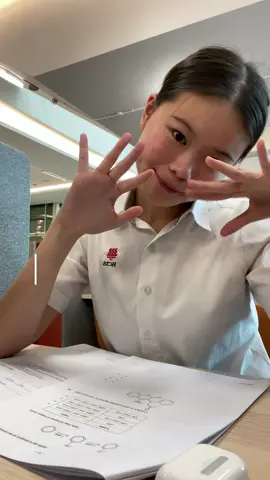 if you cant tell alrdy, chem is my worst enemy 😔😔😔 but STUDY w me 😭🫡 !!! 
