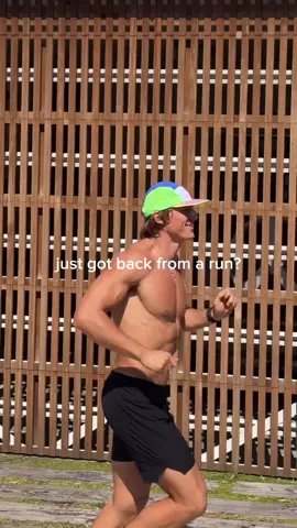 Post-Runner Stretch (10 min) 🏃🏽‍♂️🔥 There’s always a tendency to sit down straight after a run but you’d be far better off taking an extra 5-10 minutes to stretch out your nice and warmed up legs. You’re gonna want to save this one ✅ Deep Squat Hold - 1 min Squat Knee Press Outs - 10 each side Forward fold to Squat - 10 reps Lunge Knee Press Outs - 10 each side World’s Greatest Stretch - 10 each side Downward Dog Calf Pedals - 10 each side Kneeling Foot Stretch - 1 min hold Pigeon Forward Fold - 1 min each side Back Openers - 10 reps Side Bends - 10 each side Simple easy post run cool down. Stop skipping it and watch your body thank you for it! 🧢 Hat & Shorts from @bondiactive (COFFEE&CHILL20 for 20% off!) #Running #run #runner #Fitness #runningmotivation #runnersofinstagram #runners #instarunners #training #trailrunning #sport #workout #motivation #runhappy #marathon #k #instarun #fit #garmin #gym #instarunner #fitnessmotivation #runningcommunity #triathlon #trail #laufen #runnersworld #runnerscommunity #nike #runninggirl