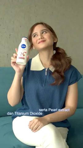 Say goodbye to dull skin! With NIVEA Instant Glow 8 SuperFood Body Lotion, you can flex your radiant, glowing, and even skin. Formulated with 40x Vitamin C and 8 Superfoods, it helps brighten and nourish your skin for an even tone and a stunning glow in just 2 weeks.  Grab yours now at your nearest store and get your skin tone chart! Let's glow with #CerahTanpaCelah. #NIVEAID @NIVEA Indonesia 💙