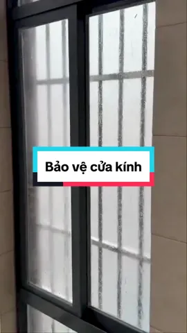 Mẹo bảo vệ cửa kính mùa bão #bTaskee #ungdunggiadinh #meovat #lifehacks #tipsandtricks #baoyagi 