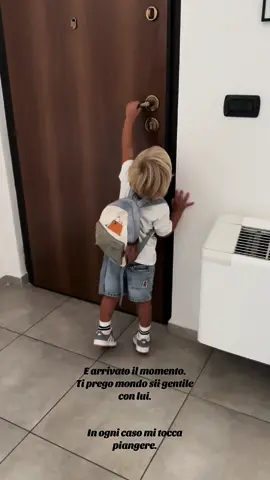 Il mio bimbo grande 😭#primogiornodiscuola 