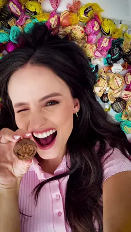 A diversão está garantida na @Cacau Show! O Festival de Trufas está recheado de promoções e uma novidade incrível: sabores inspirados em Parque de Diversão! Algodão doce, Churros, Milkshake, Maçã do Amor… Basta uma mordida para se sentir teletransportado para dentro de um parque 🎡🎠🎢 #publi