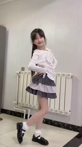 小欣#dance #lovelygirl #可爱女孩 #中国小美女 